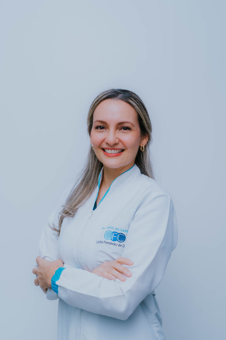 DRA CAROLINA NARVAEZ-ORTODONCISTA